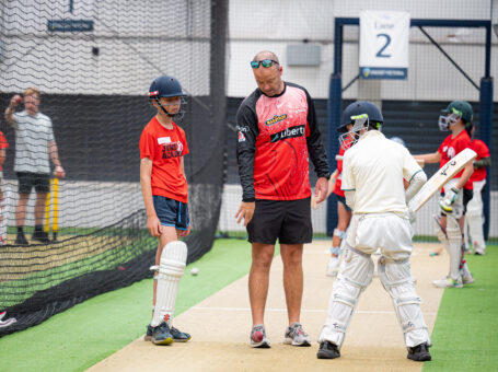 CRICKET CLINICS  11-13 yrs |  Melbourne